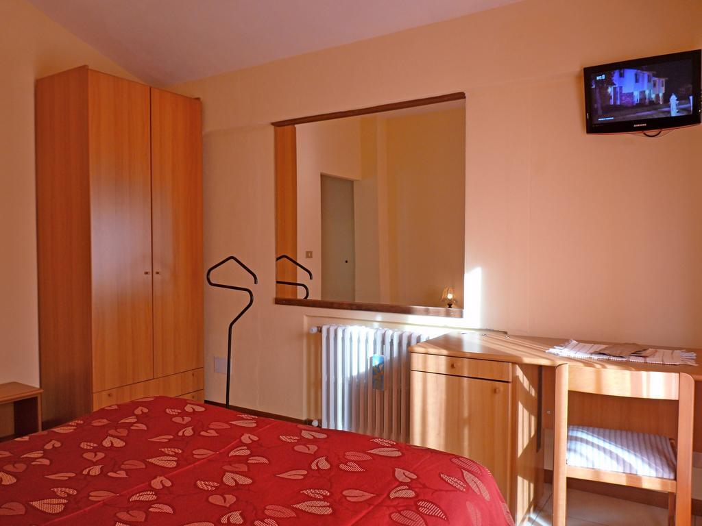 Hotel La Rosa Teglio Δωμάτιο φωτογραφία