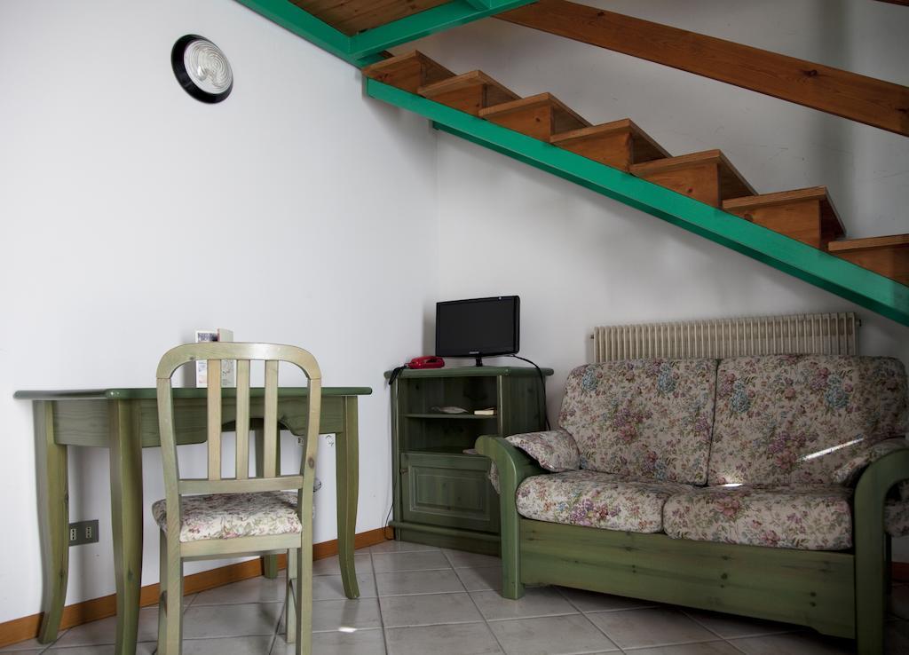 Hotel La Rosa Teglio Δωμάτιο φωτογραφία